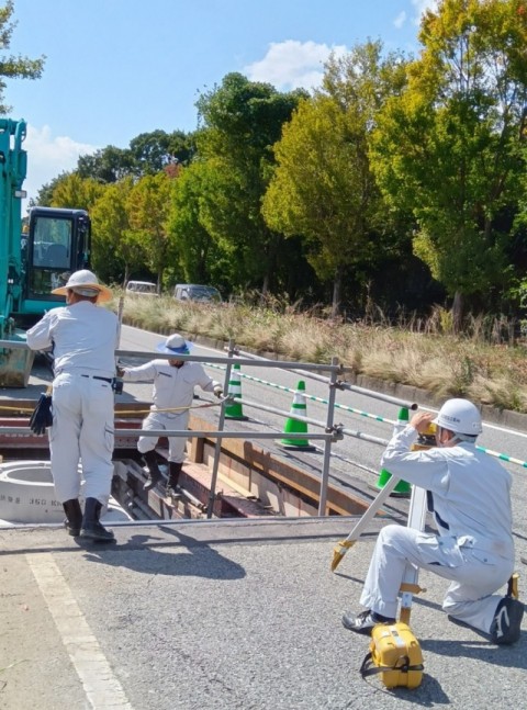 土木工事測量中の様子（令和5年10月）